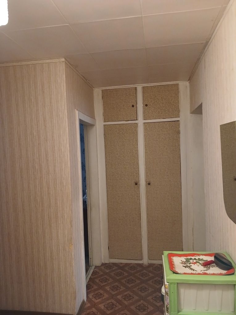Продам 2-х комнатную квартиру, ул. Школьная.