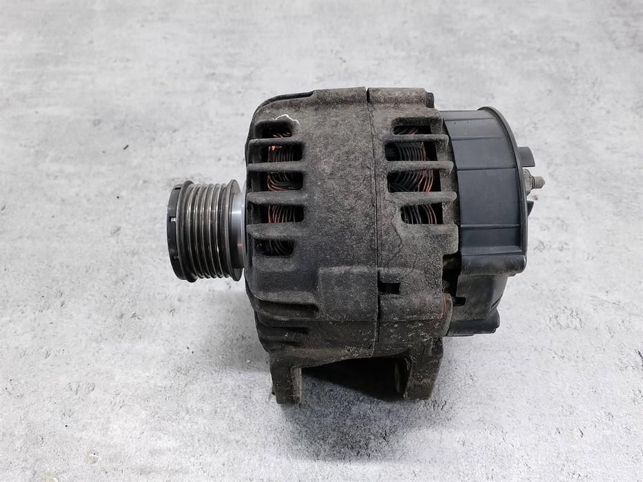 ALTERNATOR RENAULT MEGANE III 231000026R  2606272B 1.5 DCI