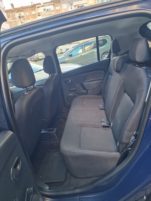 Dacia Sandero 1.0 Essential