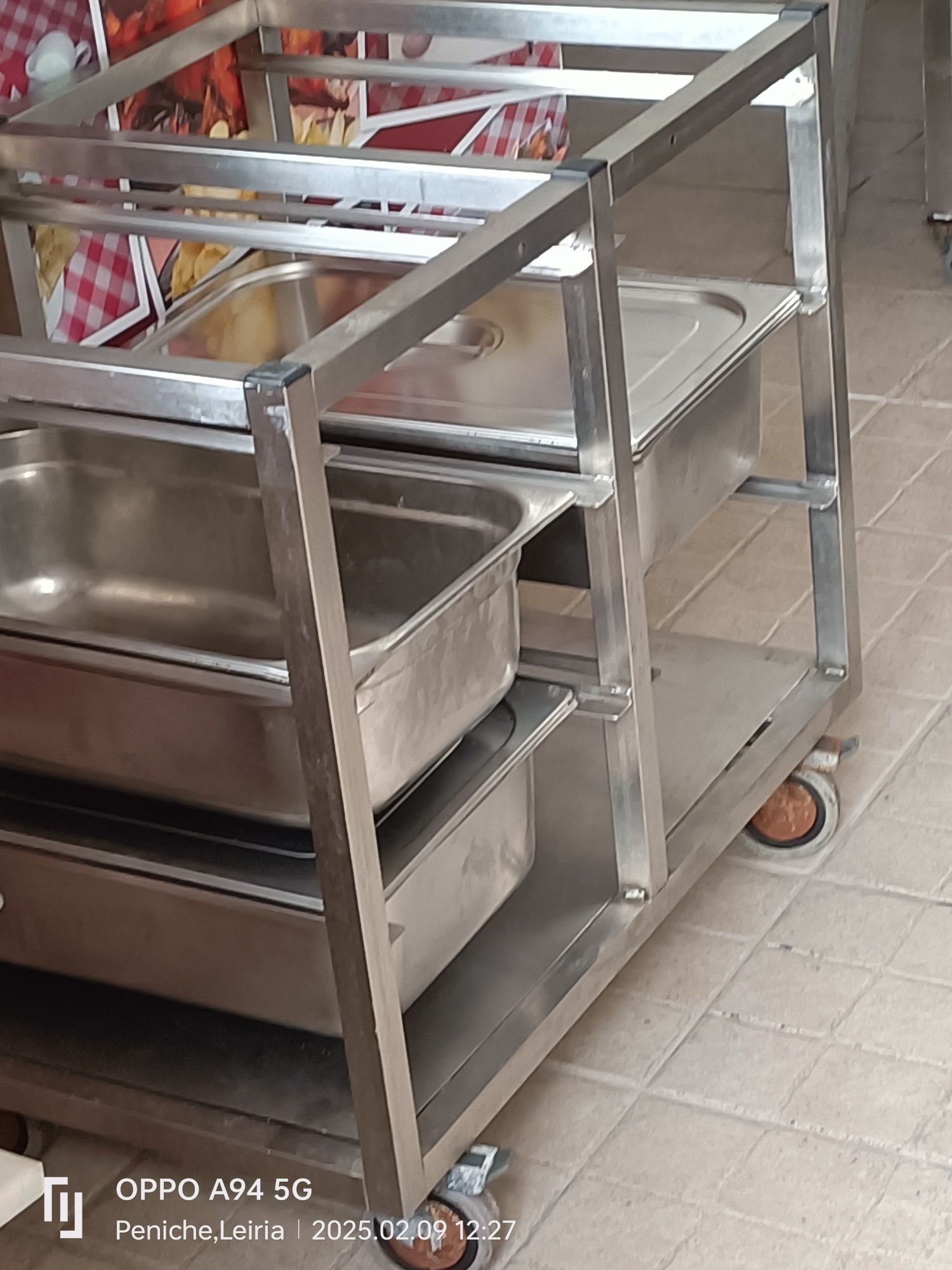 Carrinho Inox para Cozinha & Copa com Tabuleiros