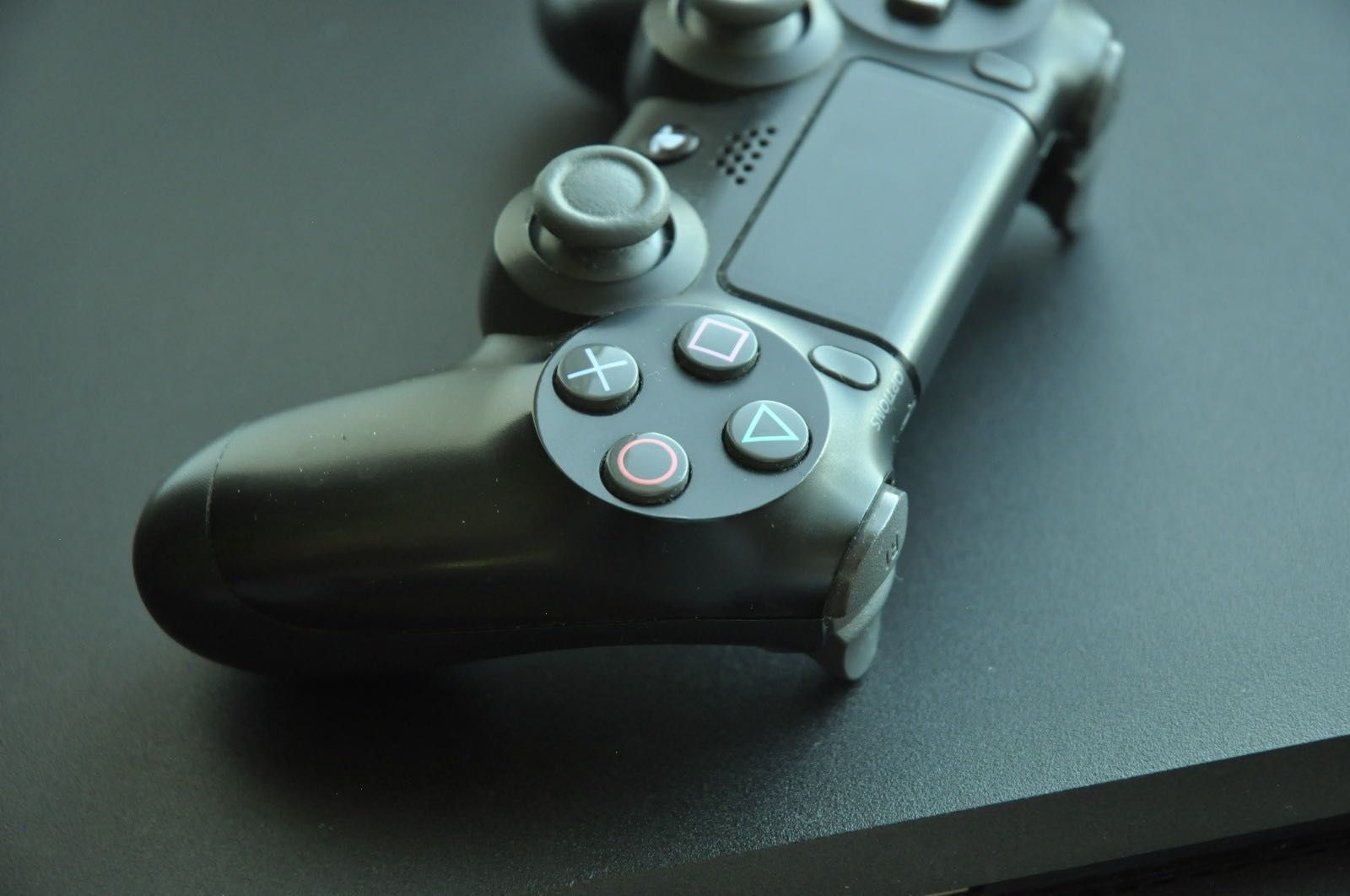 PlayStation 4 slim