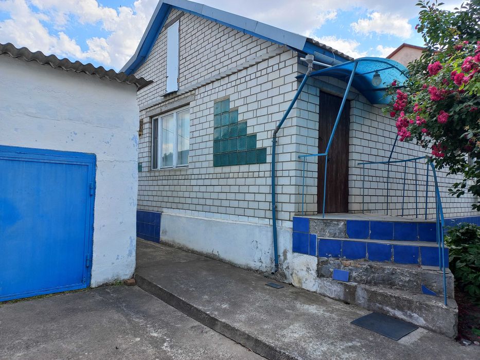 Продается дом ул. Инициативная (р-н Ингульского РОВД)