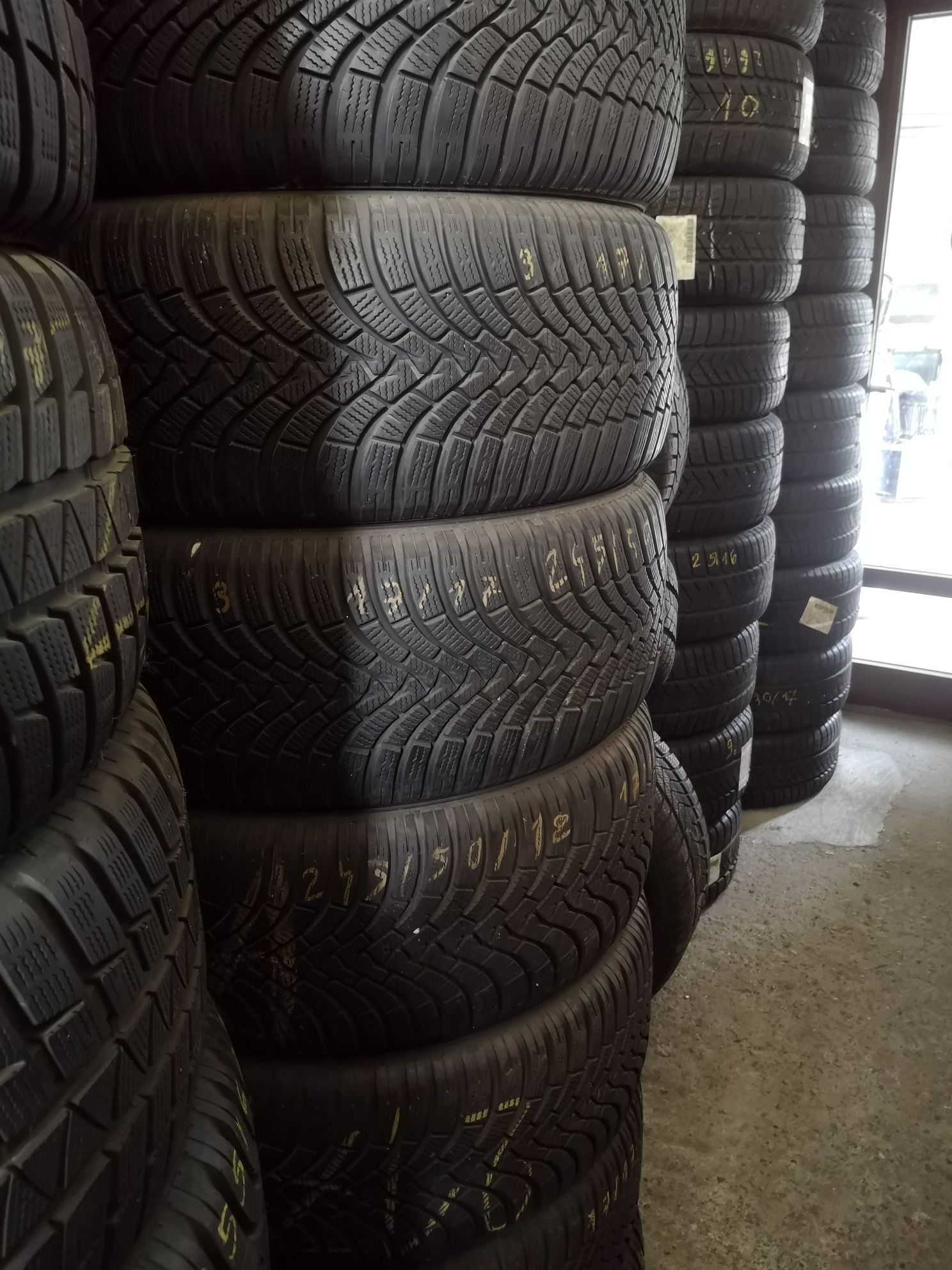 245/50R18 Falken Eurowinter HS01 Jak nowe!