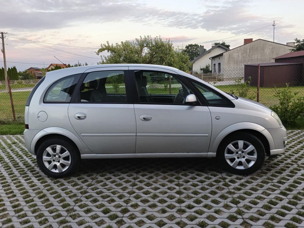 Opel Meriva 1.6 benzyna