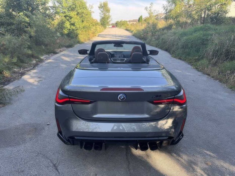 BMW M4 Competition xDrive Convertible      2022