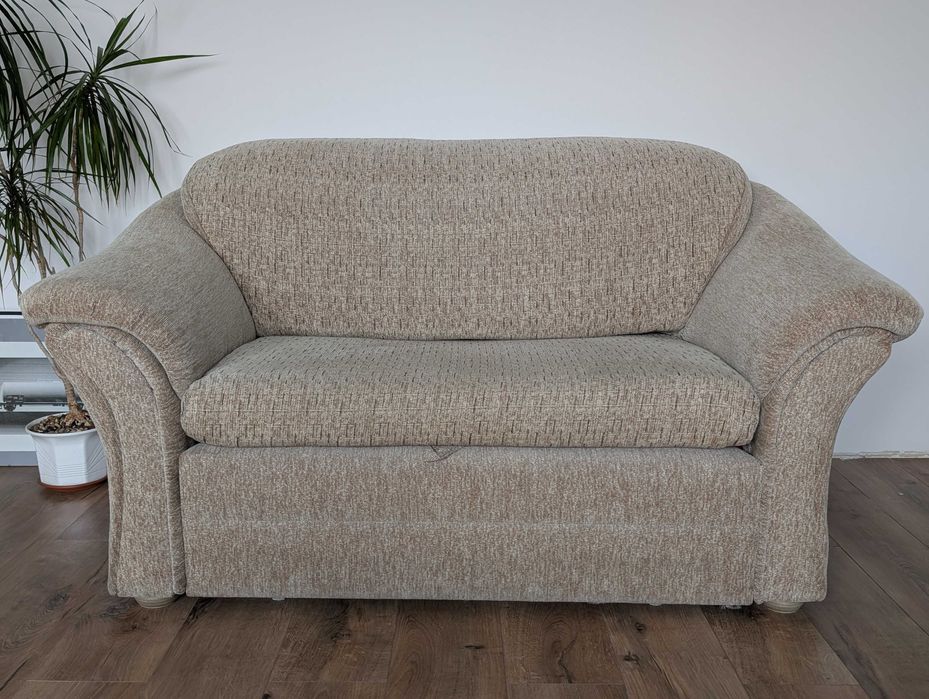 Kanapa dwuosobowa z funkcją spania