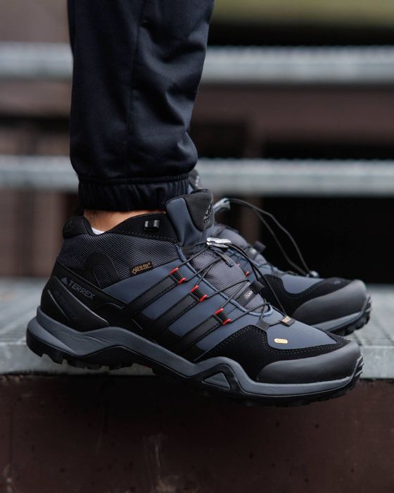 Чоловічі Зимові Кросівки Adidas Terrex Fast R Mid Gore-Tex Fur Winter