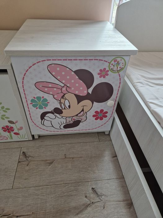 Meble dziecięce Disney Minnie – komoda, łóżko, pojemnik, szafka nocna