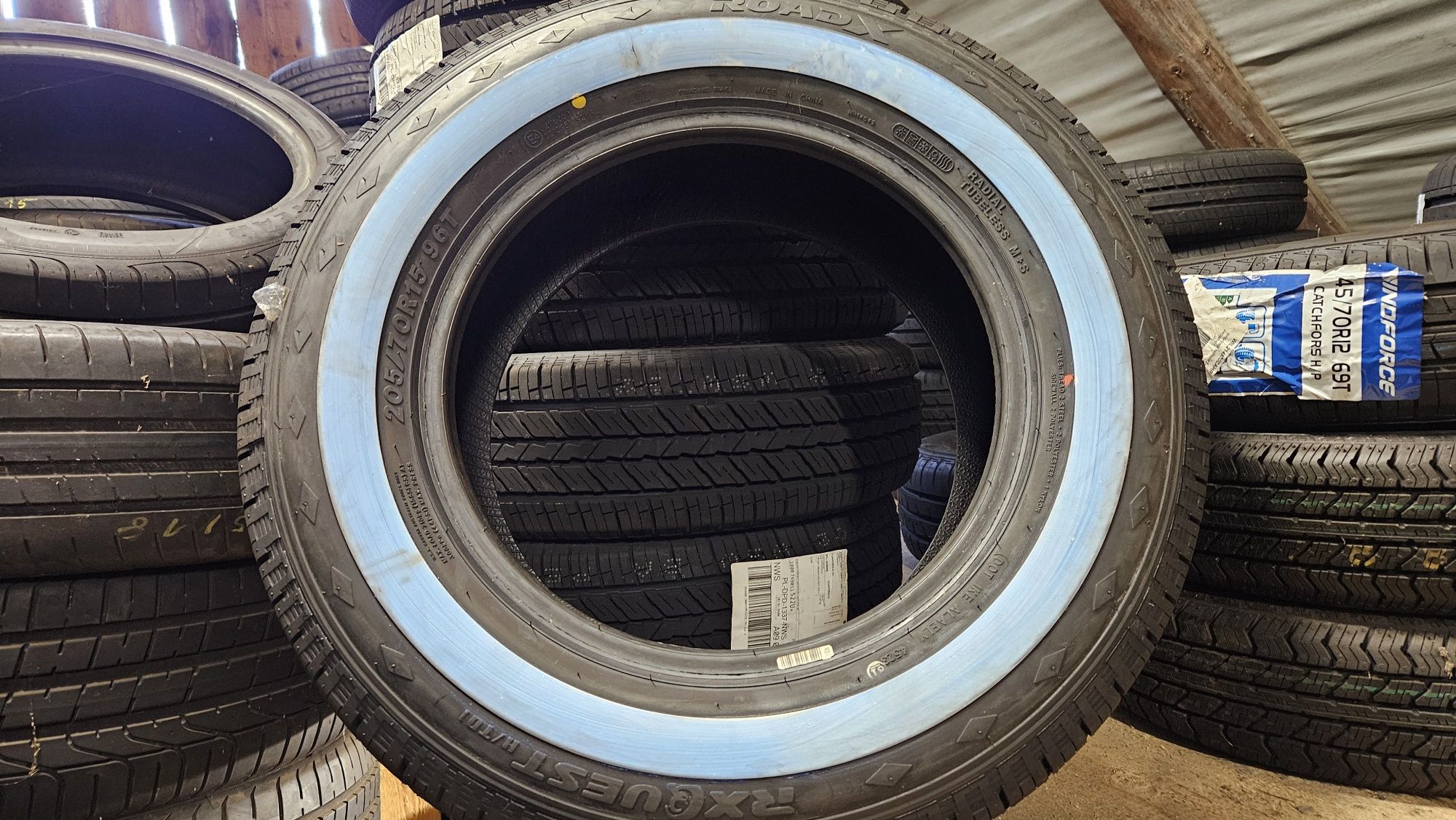 205/70R15 opony biały pasek Roadx H/T01 np klasyk