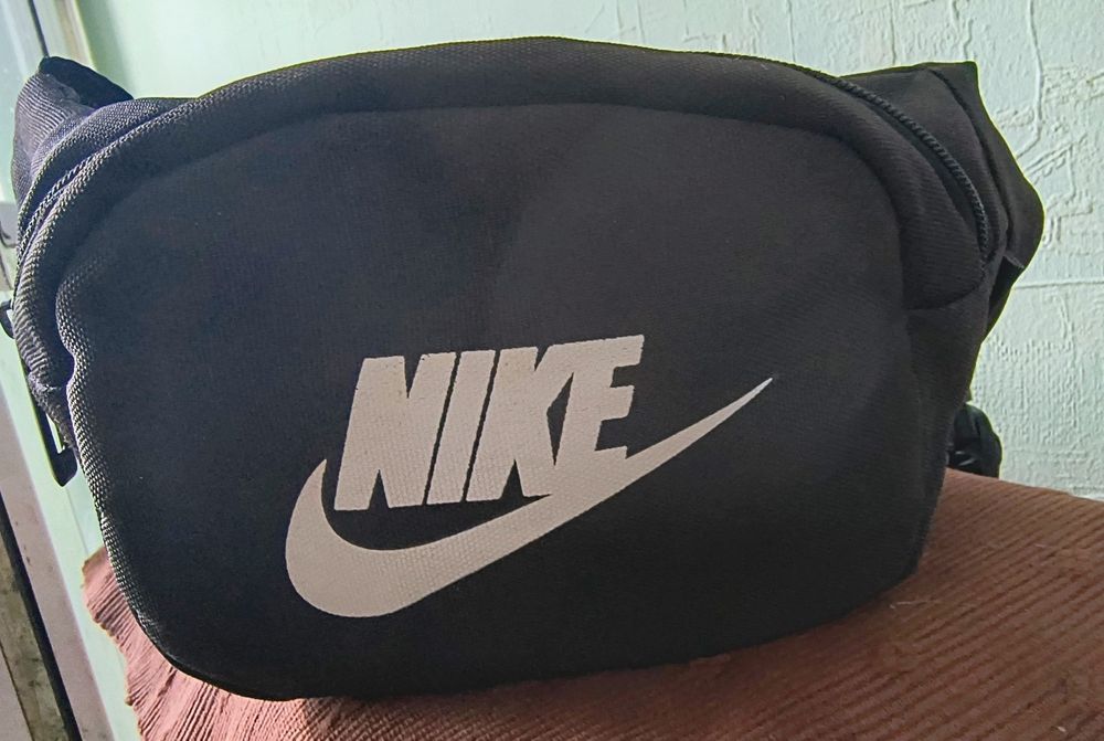 Сумка на пояс Nike big logo bag оригигал