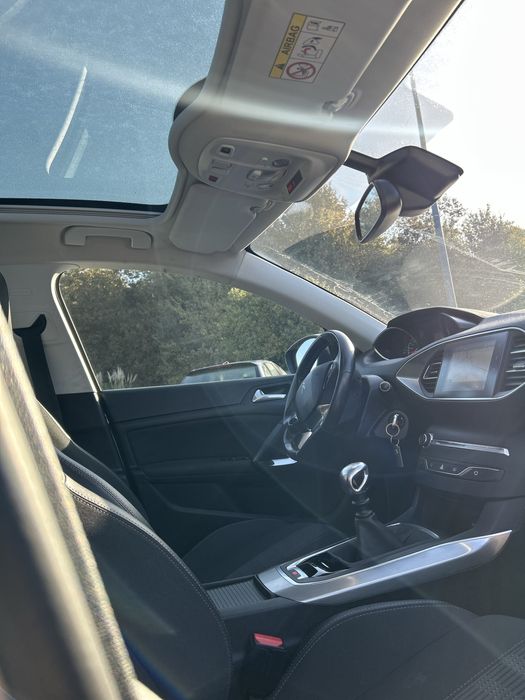 Peugeot 308 1.5 Teto Panorâmico