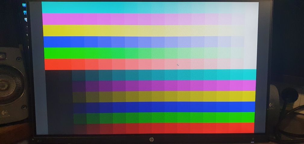 Monitor LED HP Z22n 21,5" IPS 1920x1080 DP HDMI VGA USB Vesa