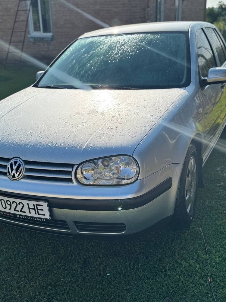 Volkswagen Golf 4