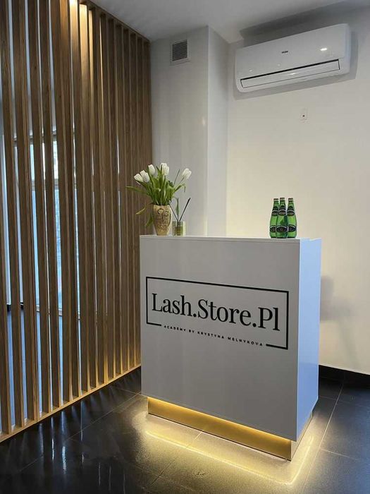 Lada recepcyjna kosmetyczna fryzjerska recepcja