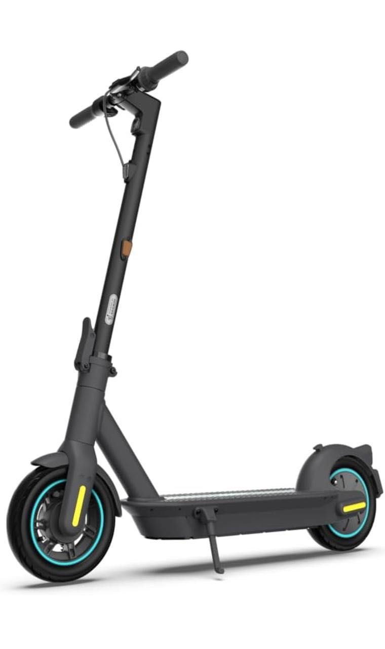 Ninebot KickScooter Max G30D 2