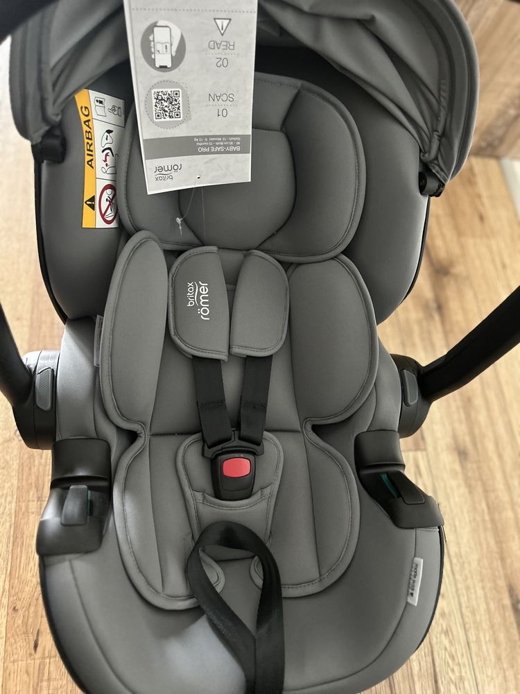 Nowy Britax BABY-SAFE PRO fotelik samochodowy 0-13 kg