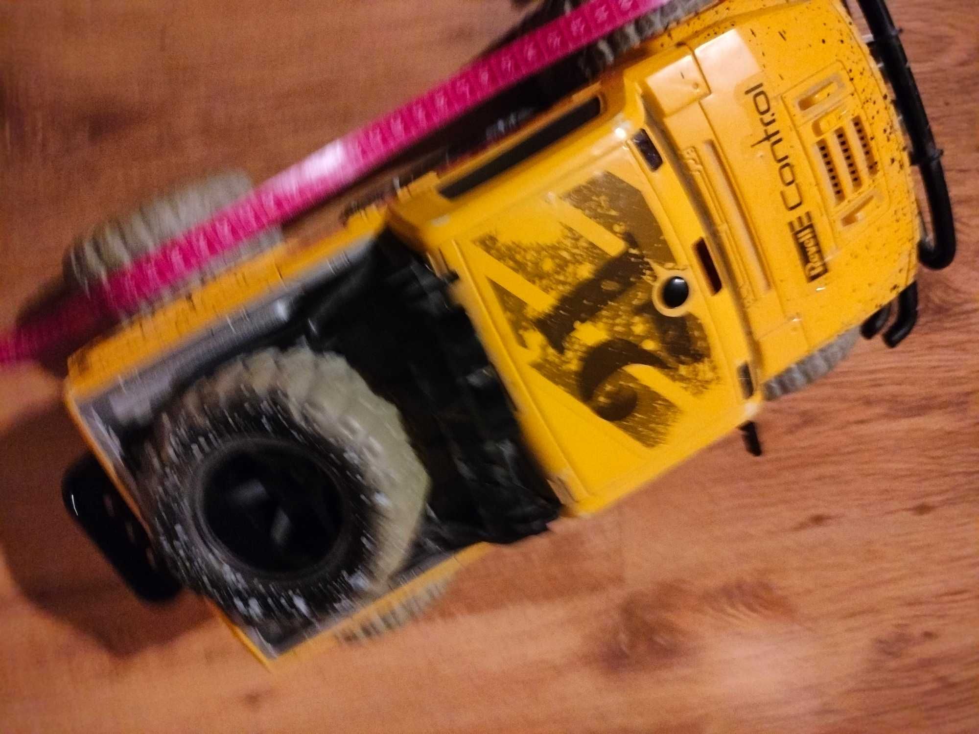Auto terenowe Dirt Scout Revell Control