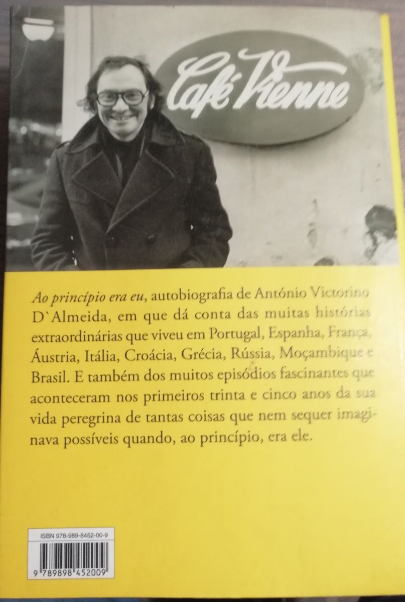 Livro António Victorino D'Almeida