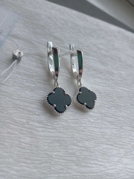 Серебряные серьги аглийский замок оникс чёрные Van Cleef Ван Клиф