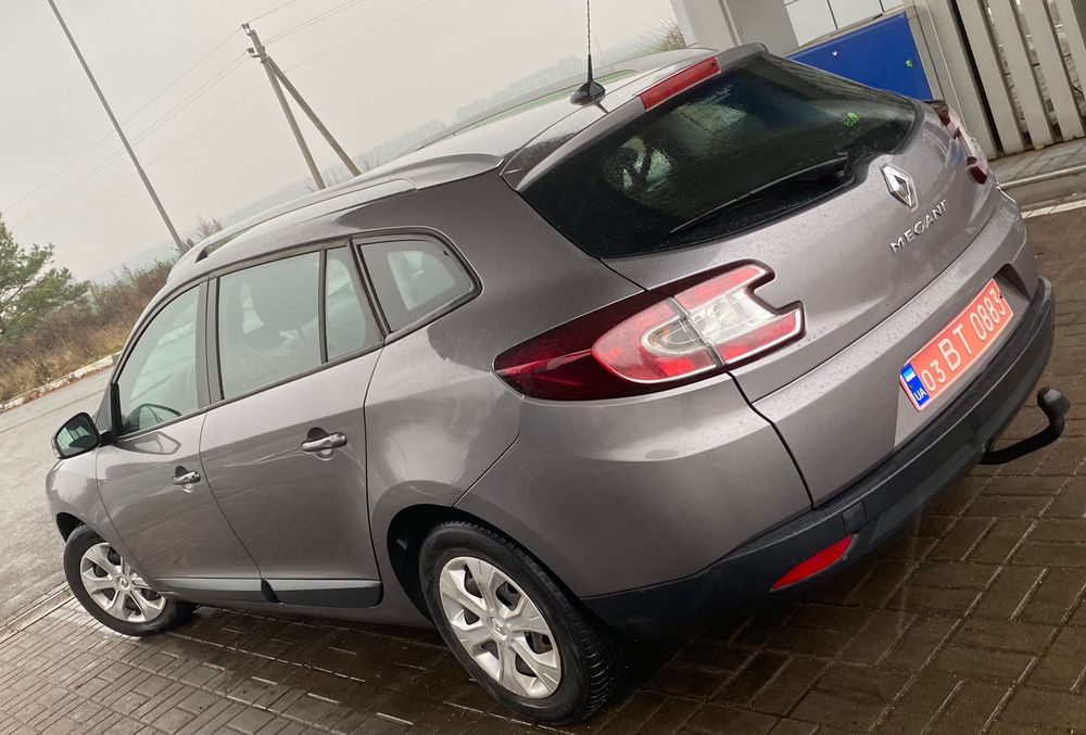 Продам Renault Megan 2010
