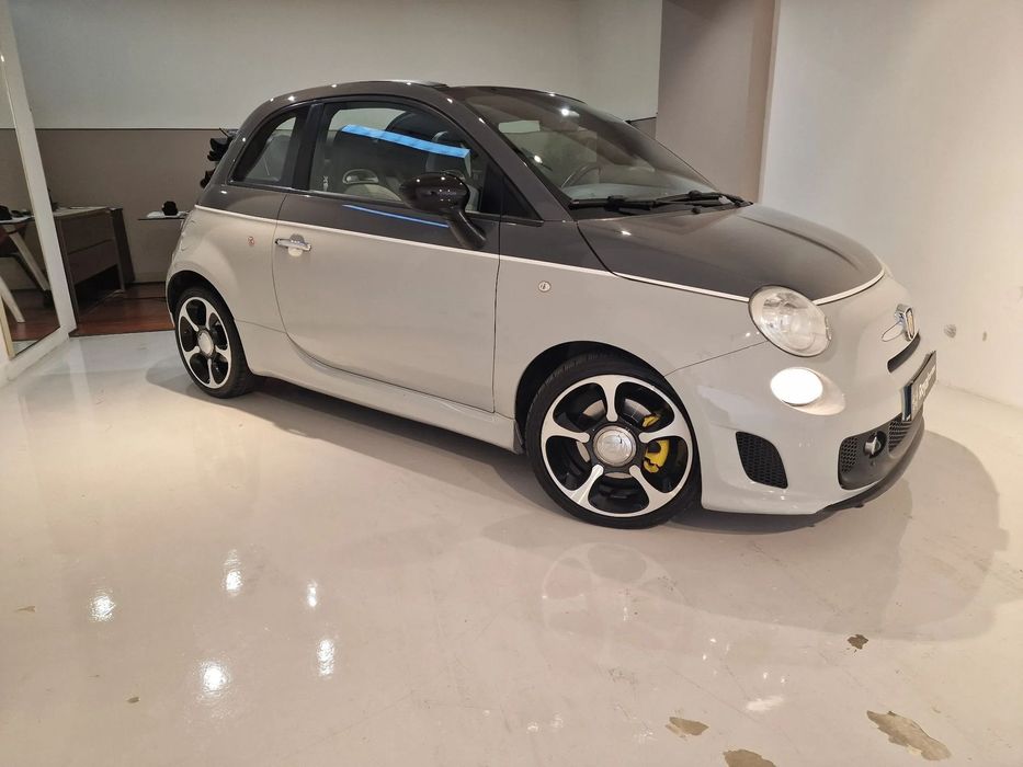 Abarth 500C 1.4 T-Jet Competizione
