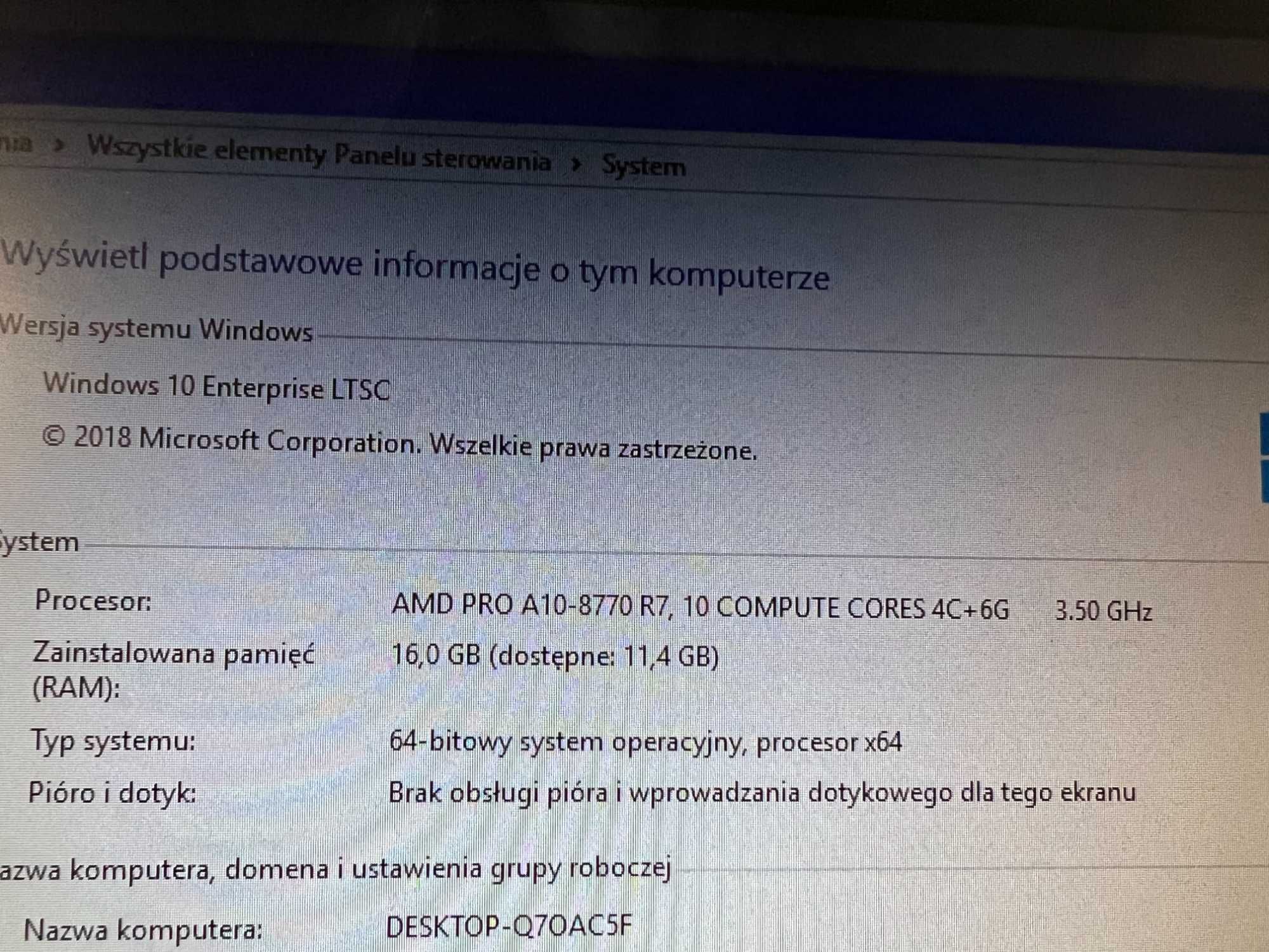 Monitor Asus 22 cale,  Komputer HP Elitedesk 705 G3 MT