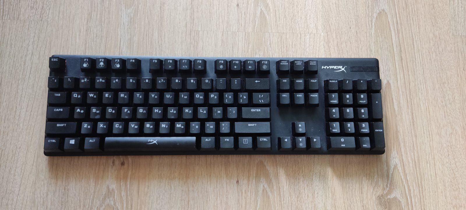 Клавіатура HyperX alloy origins, б/у 1 рік