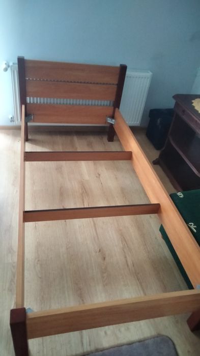 Łóżko jednoosobowe 200x90