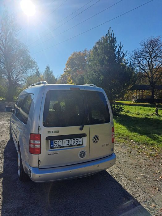 Volkswagen Caddy Maxi 2.0 TDI 140 KM