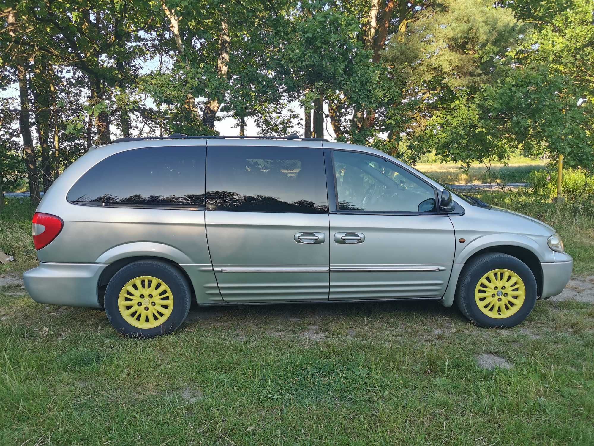 Chrysler Grand Voyager 2003 rocznik