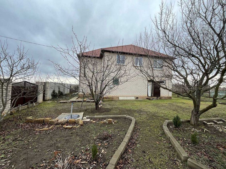 Продам СРОЧНО новый  отличный  2-х этажный дом