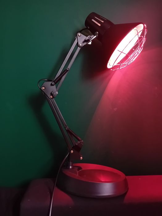 Lampa lecznicza / grzewcza/ podczerwień