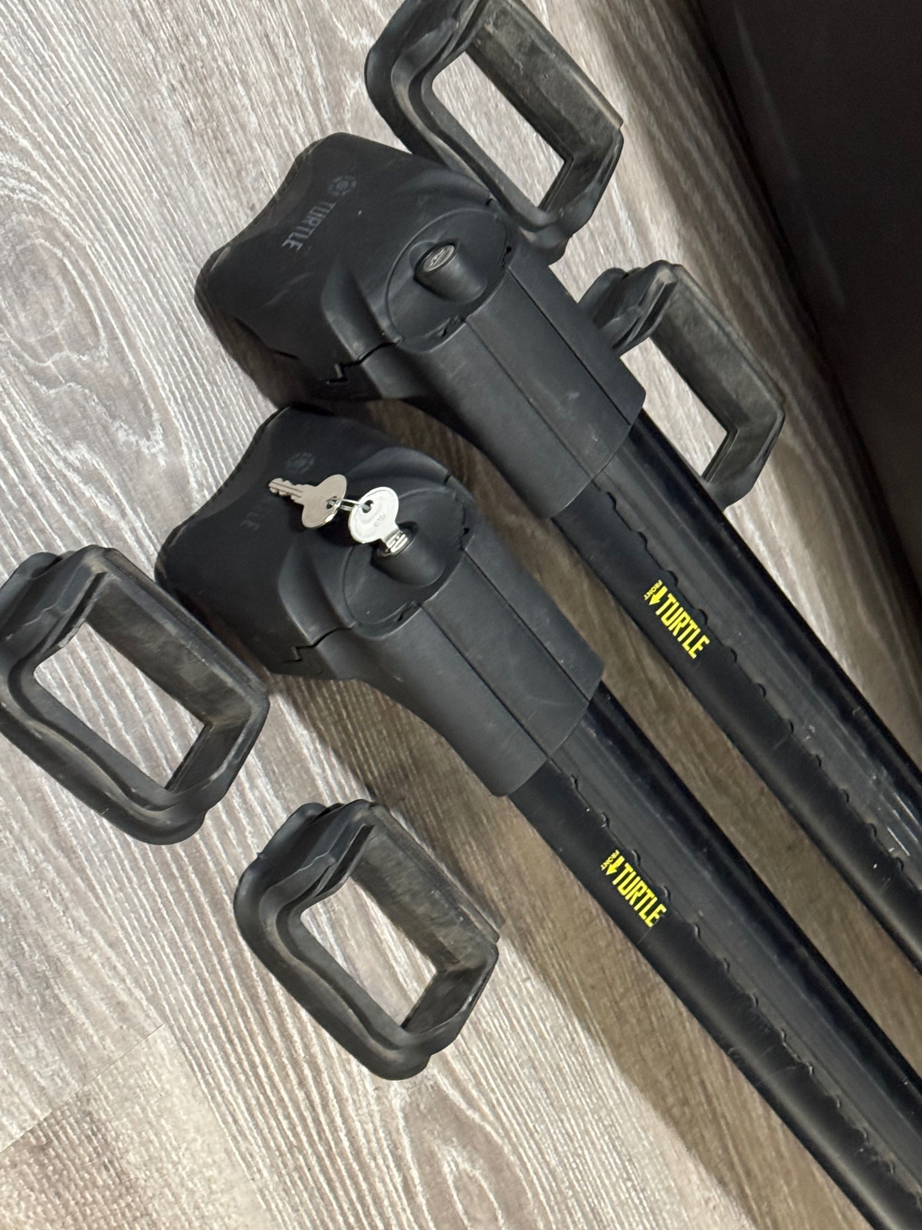 Поперечини в штатні місця Turtle Air 3 Black