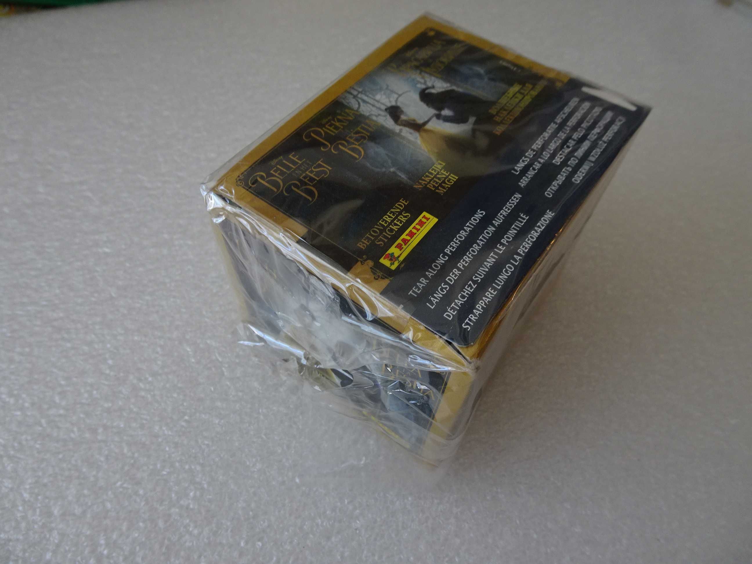 Caixa de cromos selada Panini - A Bela e o Monstro