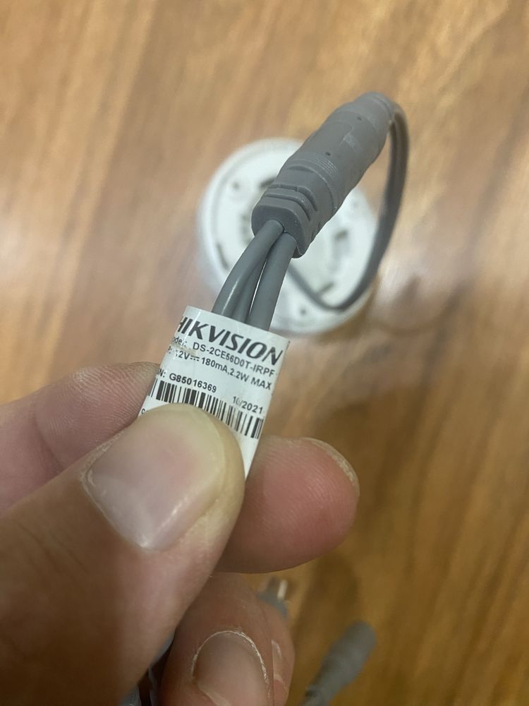 видеокамера DS-2CE56D0T-IRMF