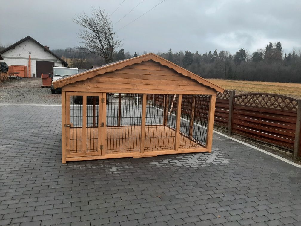 Kojec dla psa drewniany