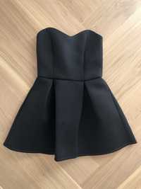 Czarna gorsetowa sukienka