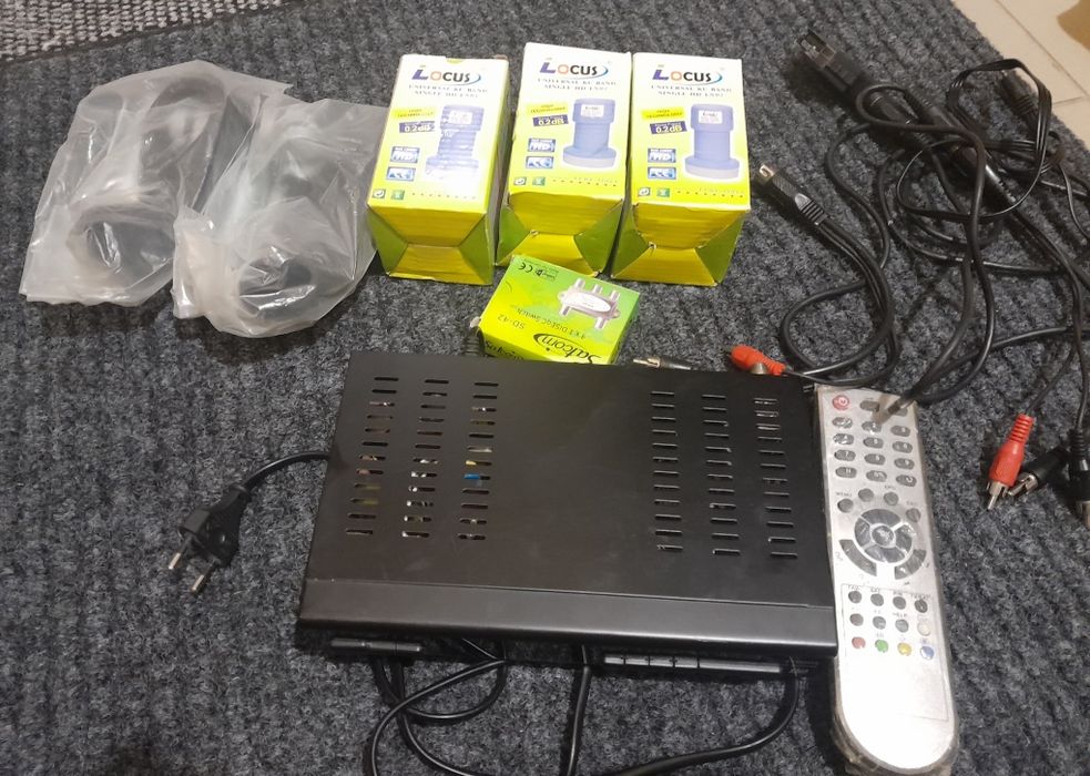 Комплект тюнер головки под спутникову антену