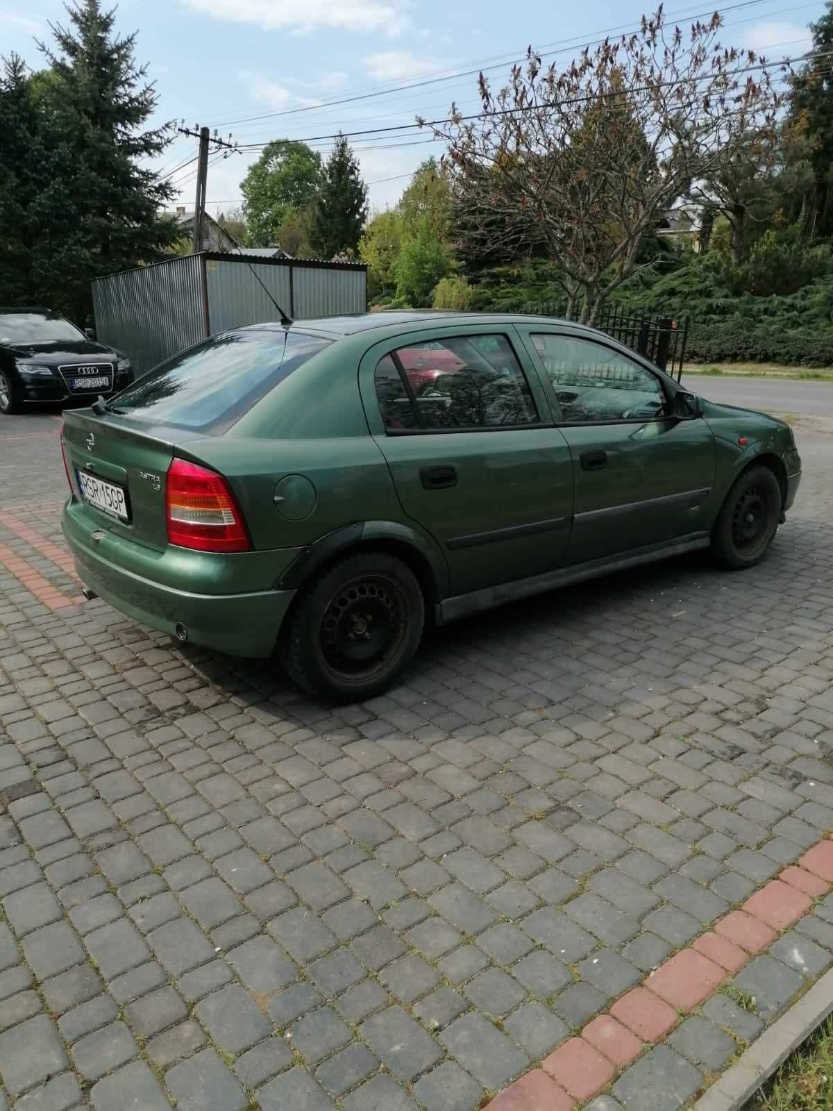 Sprzedam Opel Astra 1.6 benzyna + gaz .