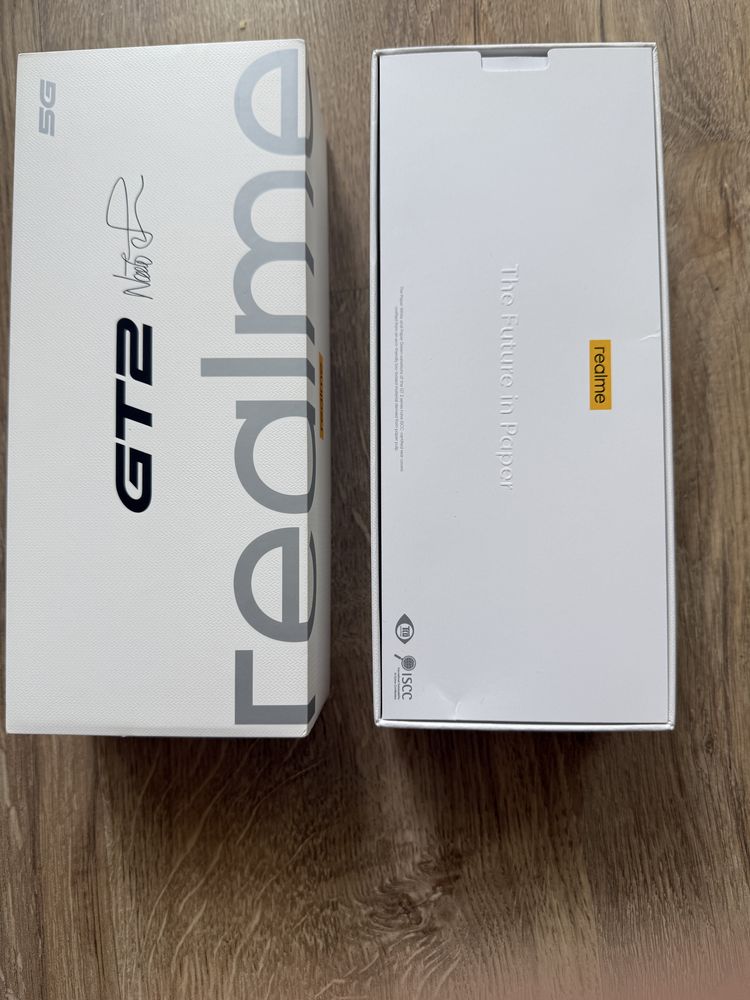 Realme GT 2 8/128GB – bardzo dobry stan, pudełko, minimalne ślady