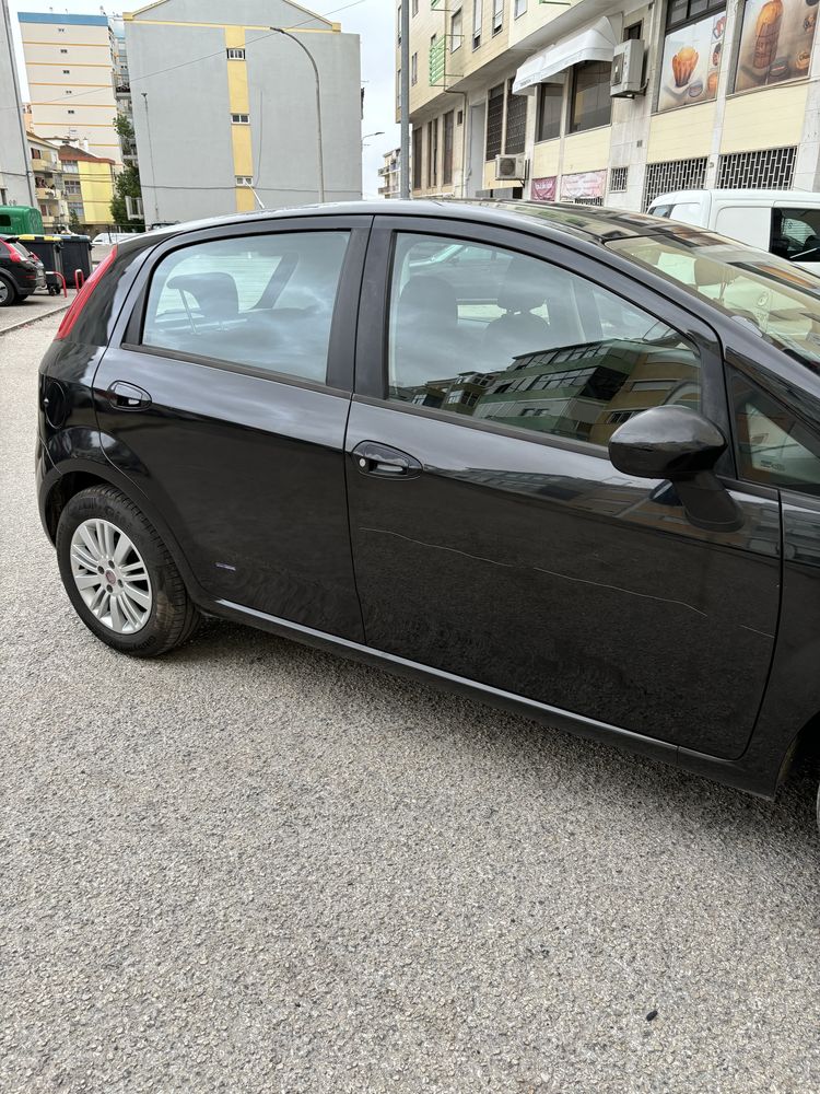 Fiat Grande Punto 1.3 Multijet c/ 125 mil km