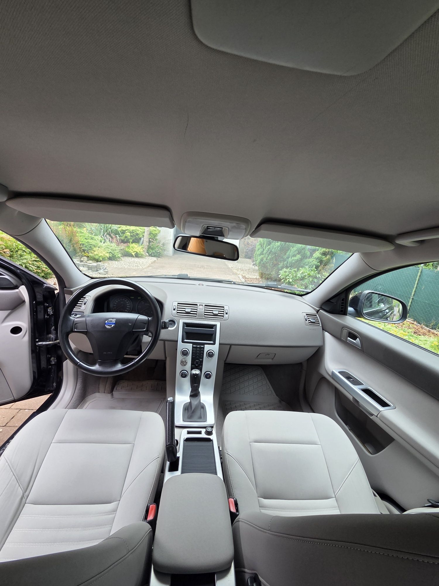 Volvo S40 2.0 HDI salon Polska