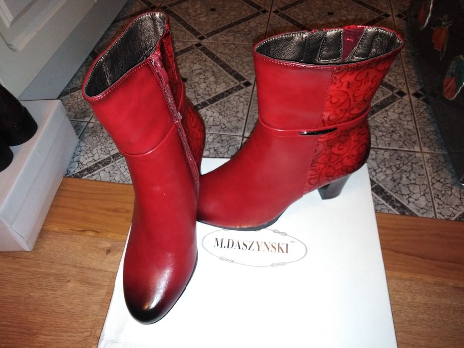 Daszyński-botki na słupku. R. 39 Nowe