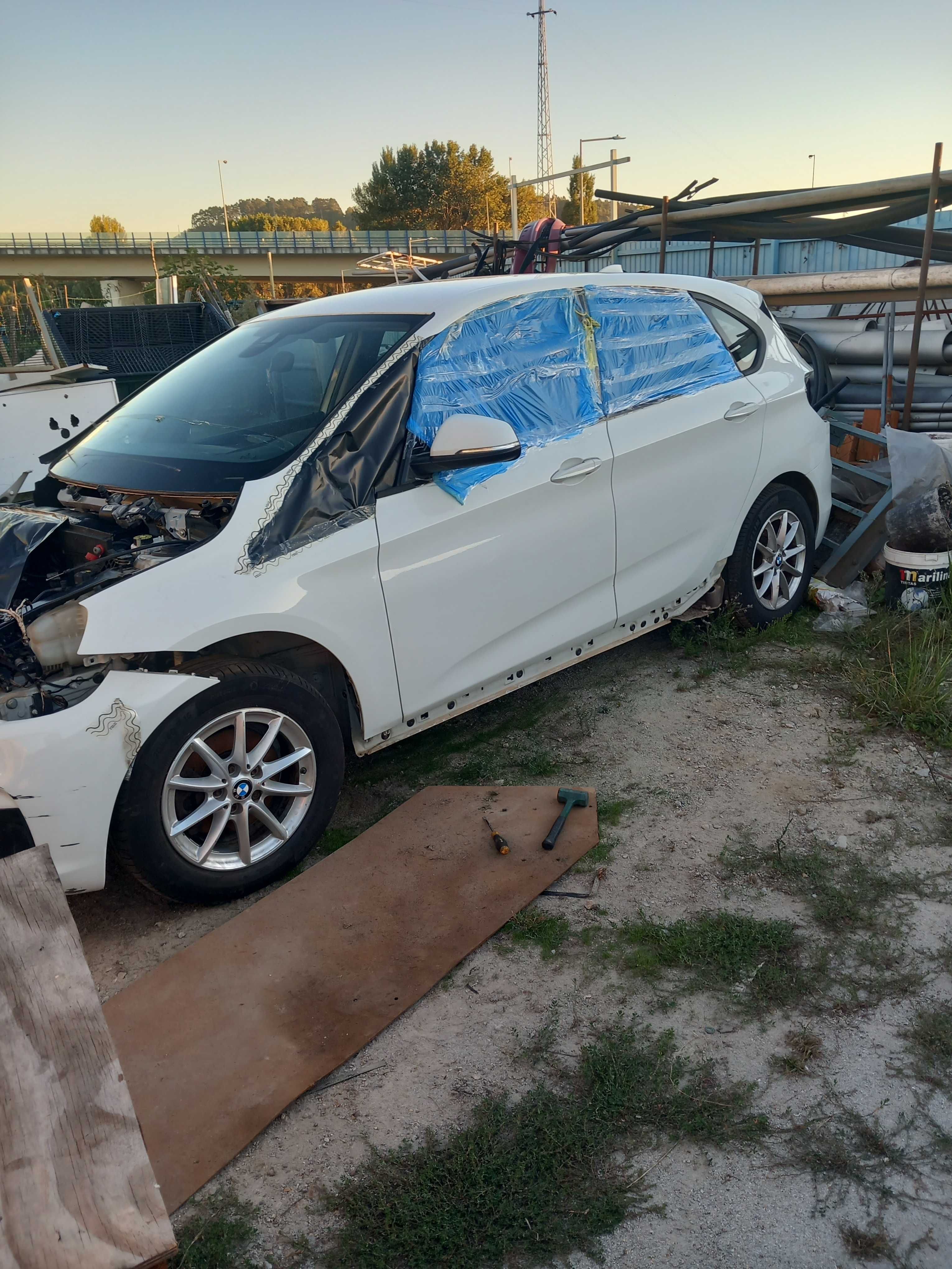 bmw 218 d f45 activ tourer  peças usadas