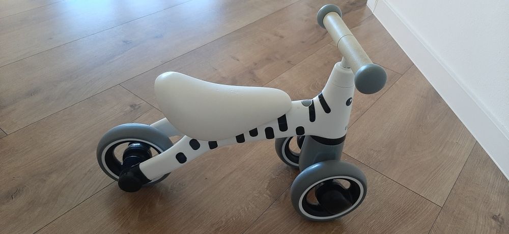 Jeździk dla dziecka