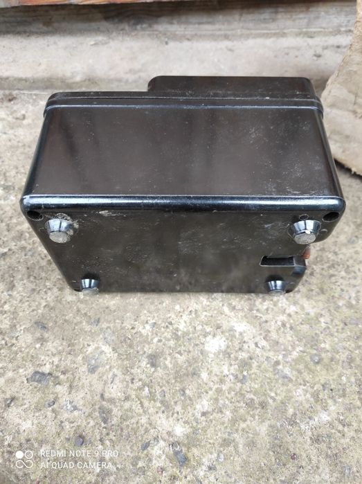 Мегаометр для измерения сопротивления