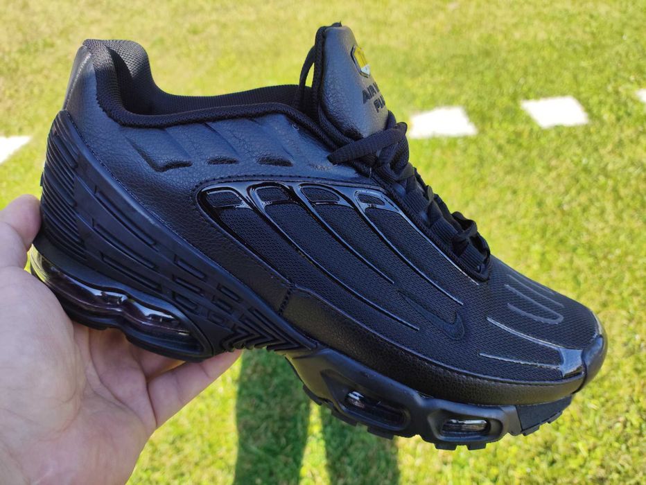 Buty meskie r 43 sportowe Nike tn plus 3 tuned