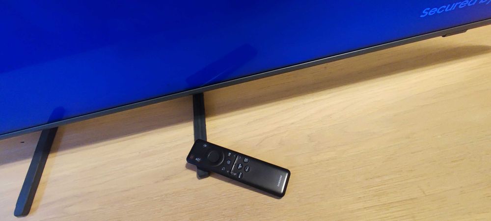 Sprzedam tv Samsung Stan idealny, jak nowy.
Model - QE55Q77DAT