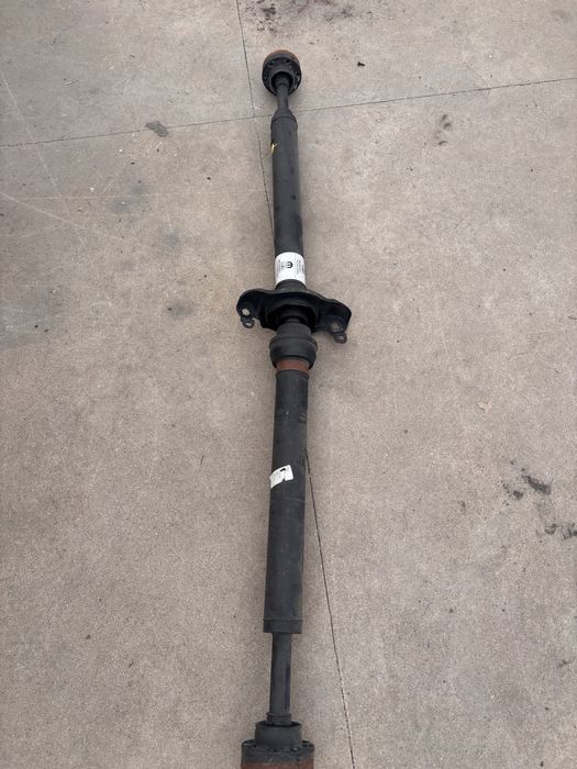 Jeep Grand Cherokee WL  Wał napędowy tylny