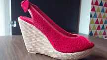 Eleganckie buty stradivarius, sandały na koturnie